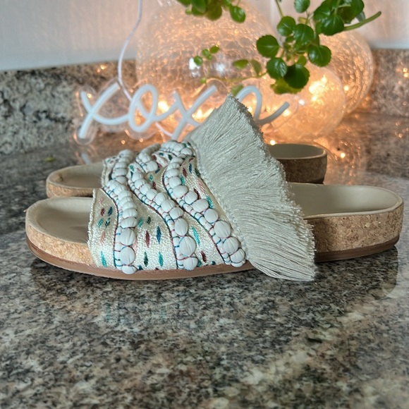 Chloe’ Fringe Nolan Slides - Picture 3 of 10